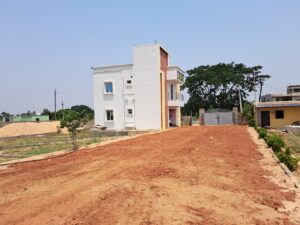 house for sale near sum hospital phulnakhara